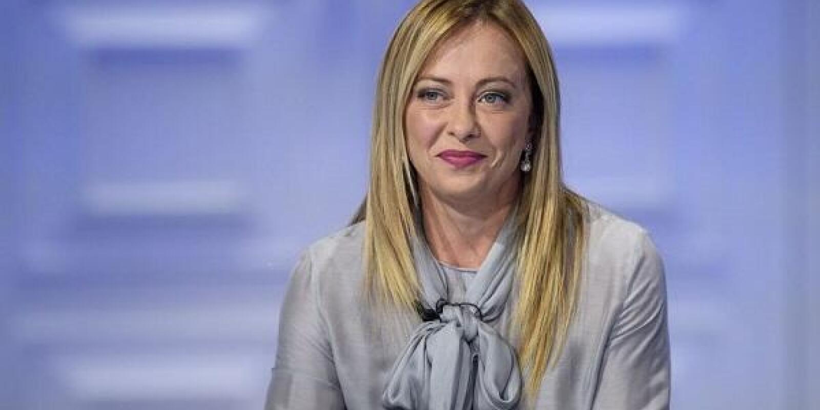 Modinin Meloniyə hədiyyəsi gülüş doğurdu