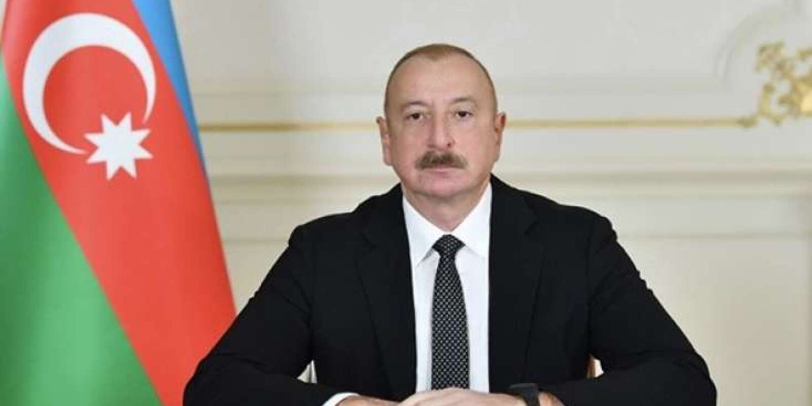İlham Əliyev qanun imzaladı