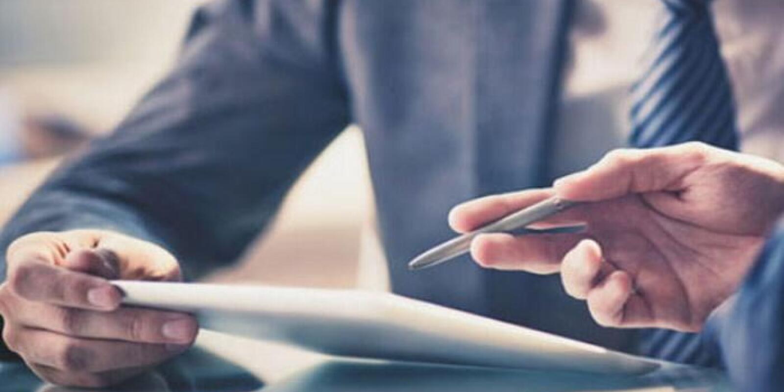 3 elektron pul təşkilatının lisenziyasını ləğv edildi