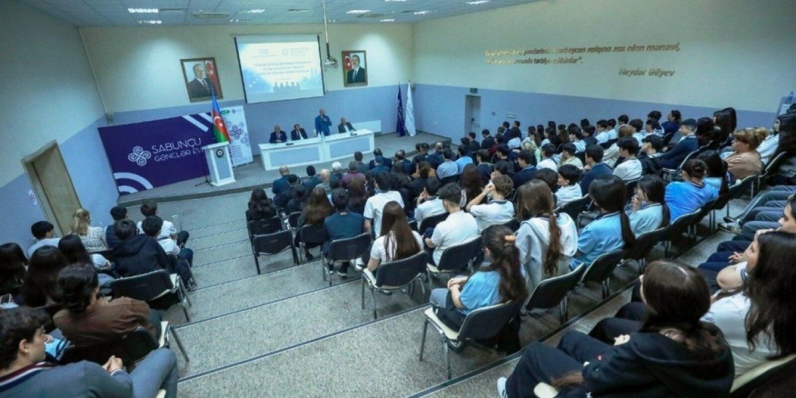 Gənclər arasında mənəvi dəyərlər mövzusunda tədbir keçirildi