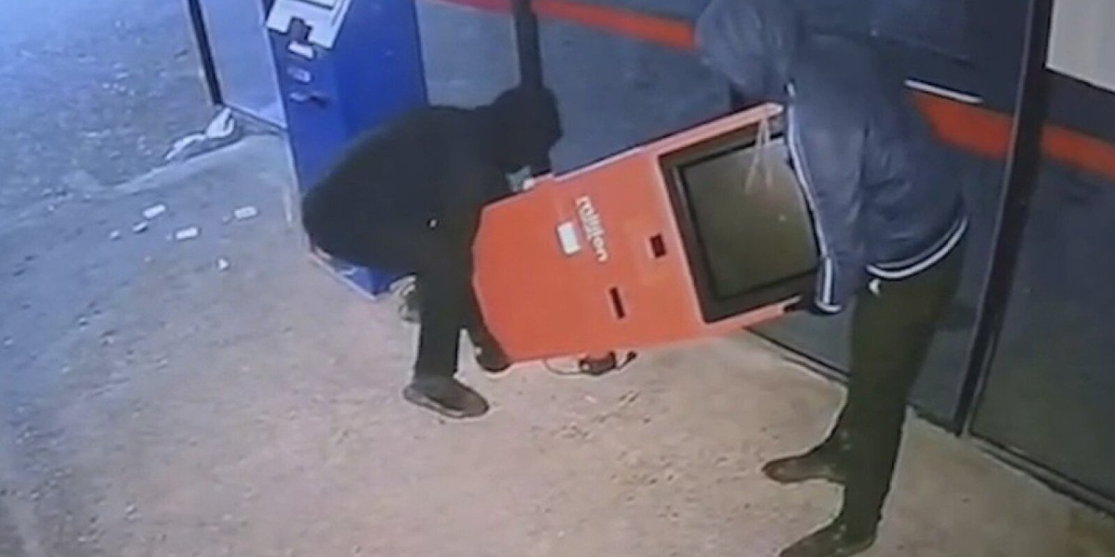Bərdədəki 40 min manatlıq oğurluğun VİDEOSU