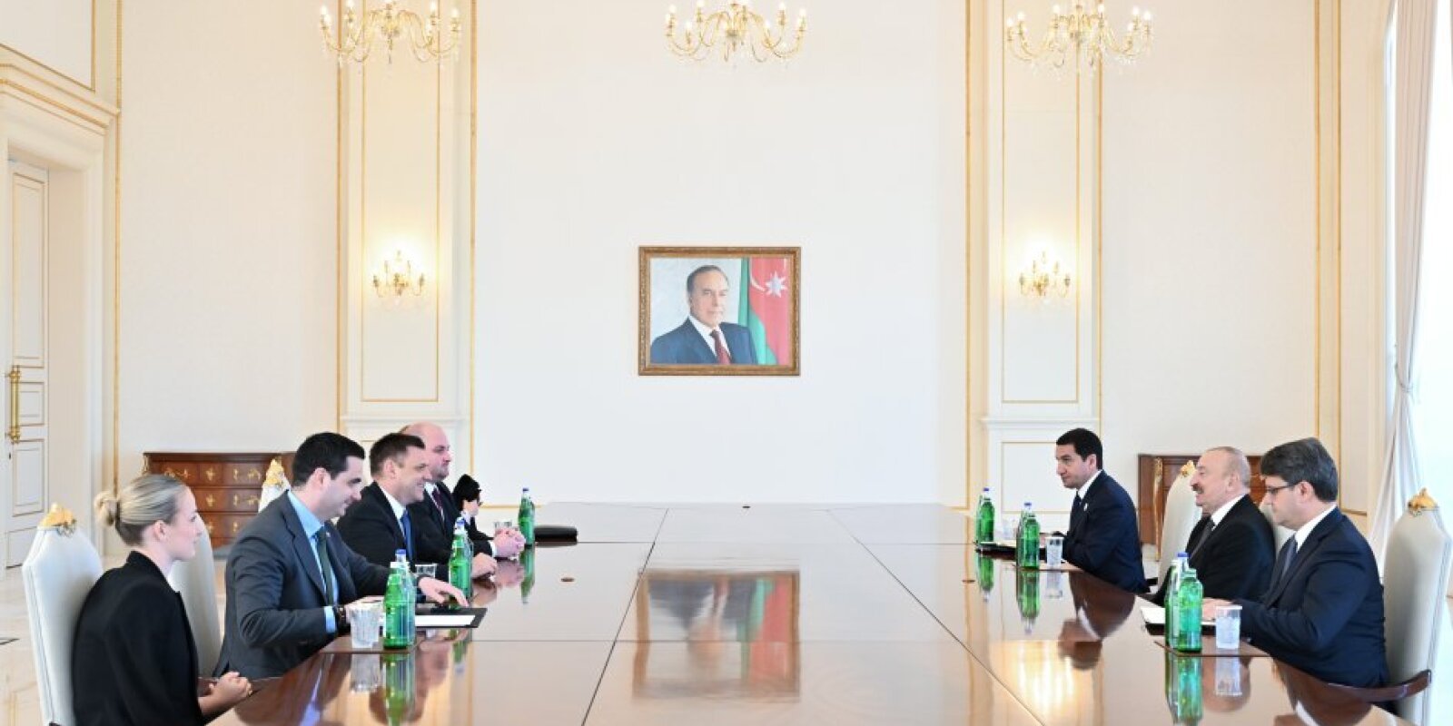 Prezident Slovakiya Baş nazirinin müavinini qəbul etdi - FOTOLAR