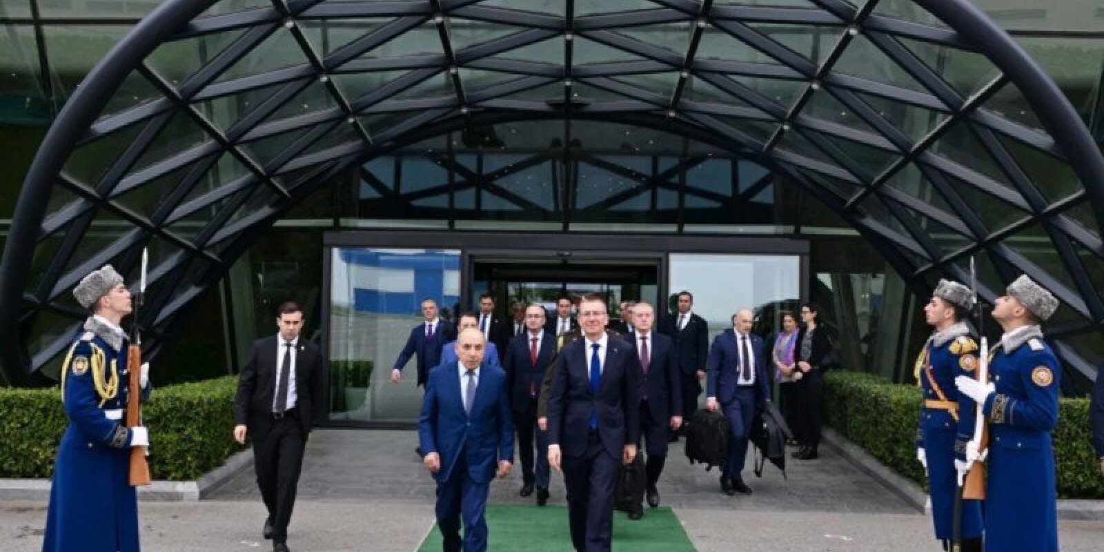 Latviya Prezidentinin Azərbaycana səfəri başa çatdı