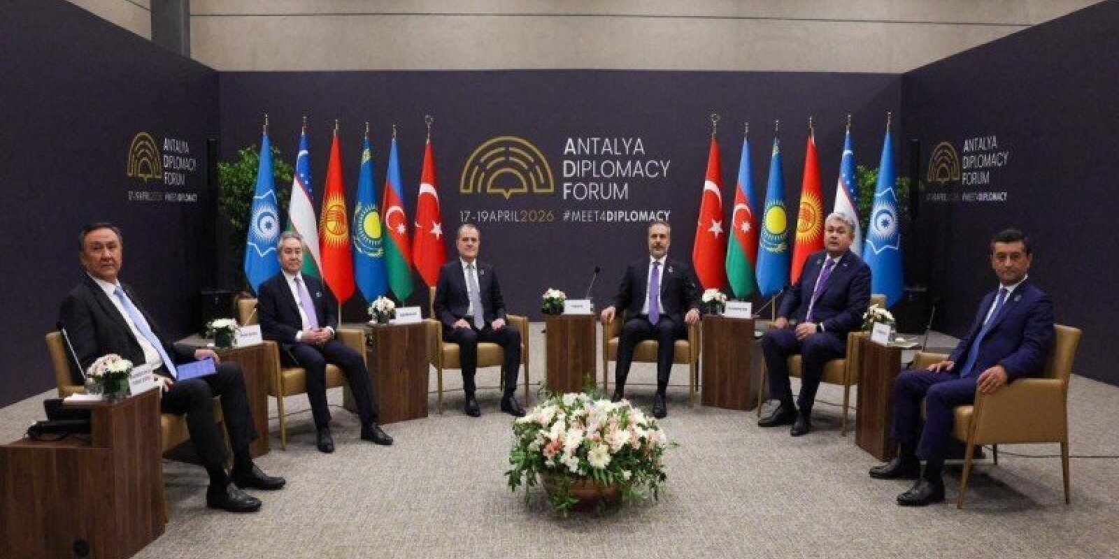 TDT Xarici İşlər Nazirləri Şurasının qeyri-rəsmi iclası keçirilir