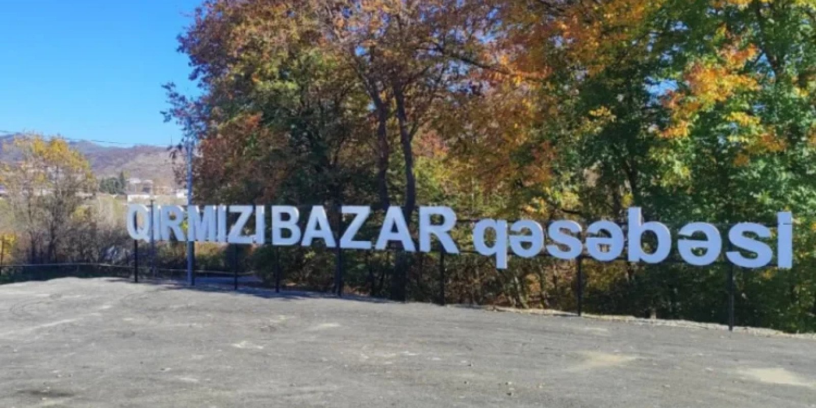 Qırmızı Bazara çatan növbəti ailələrə mənzillərin açarları təqdim olunub