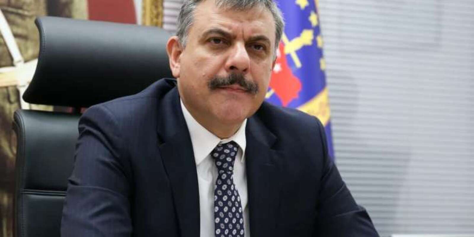 Nazir məktəbə hücumun detallarını açıqladı