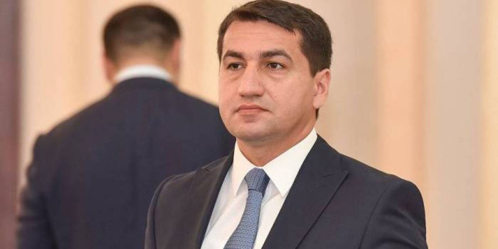 Hikmət Hacıyev: "Azərbaycan onların qarşılaşdığı problemləri tam şəkildə anlayır"