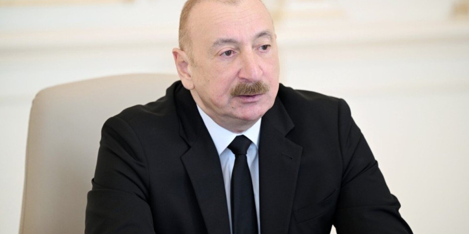 Prezident: Torpağın əsl sahibləri qurur, yaradır və dirçəldirlər