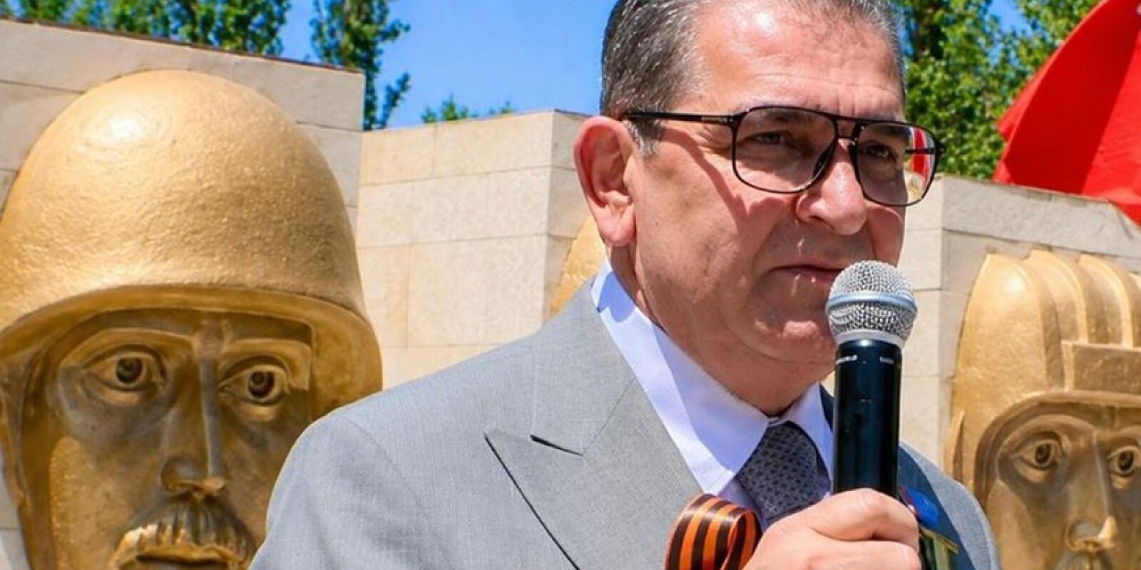 Saleh Səmədov işi böyüyür