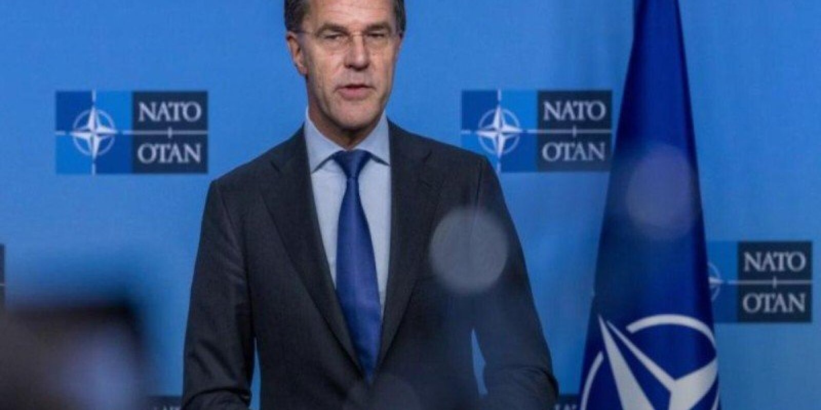 Rutte ABŞ-nin NATO-dan çıxacağına inanmır