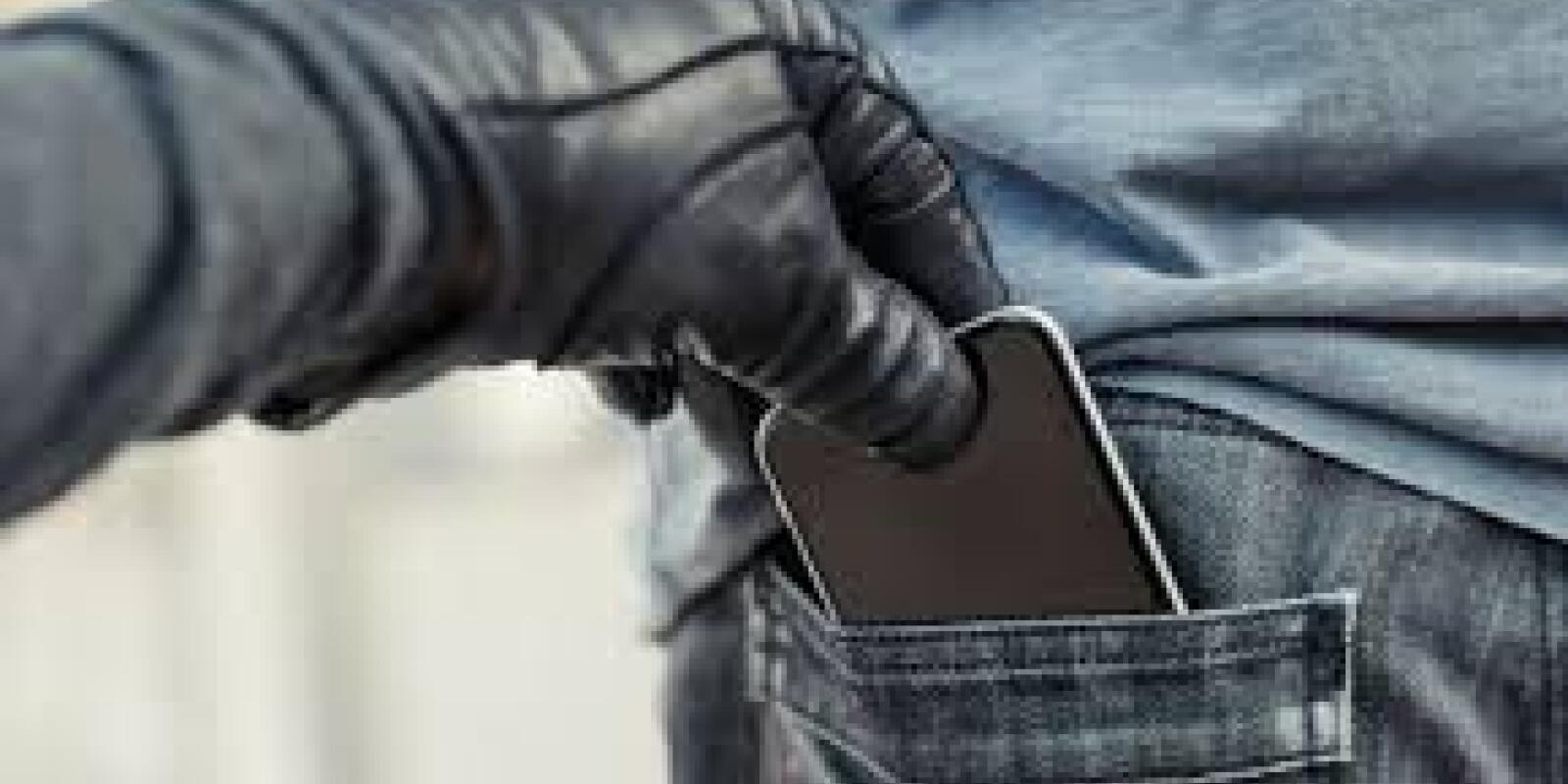 İki nəfərin telefon oğurluğunun - Videosu