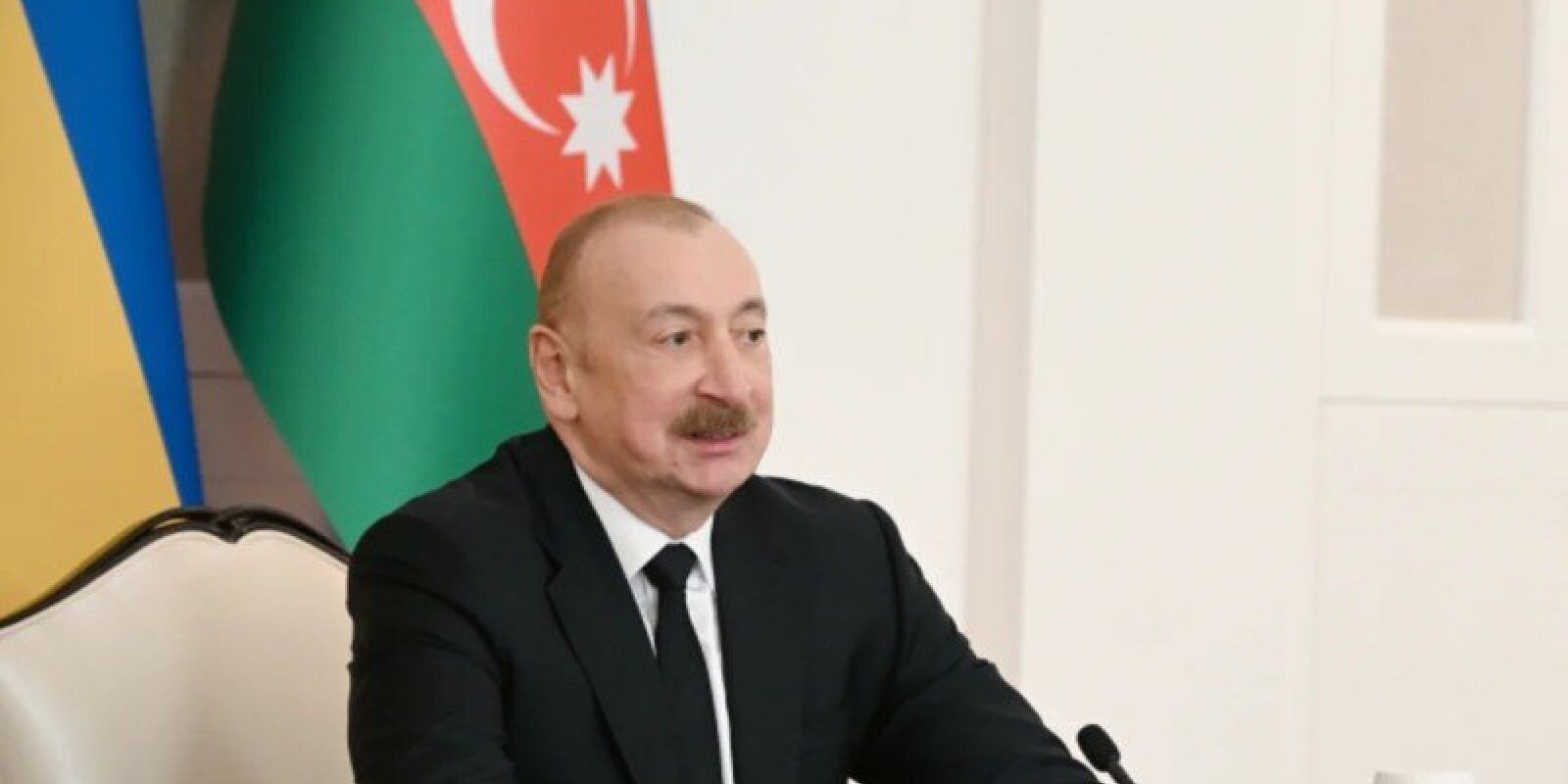 Prezident: Vaşinqtonda atışma məni dərindən sarsıtdı