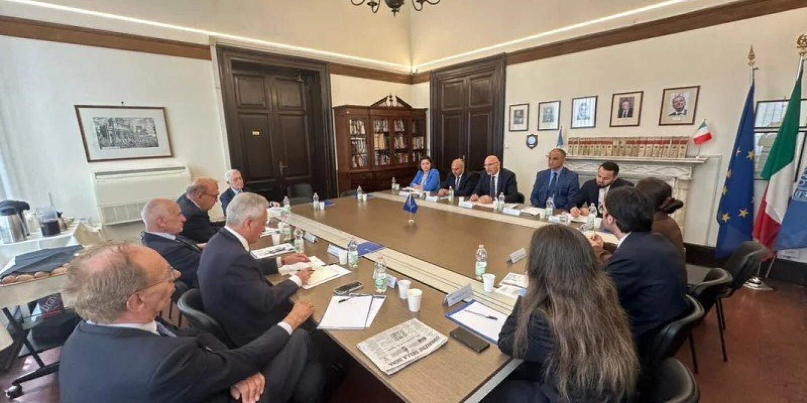 Elçin Əmirbəyov İtaliyaya işgüzar səfər edib