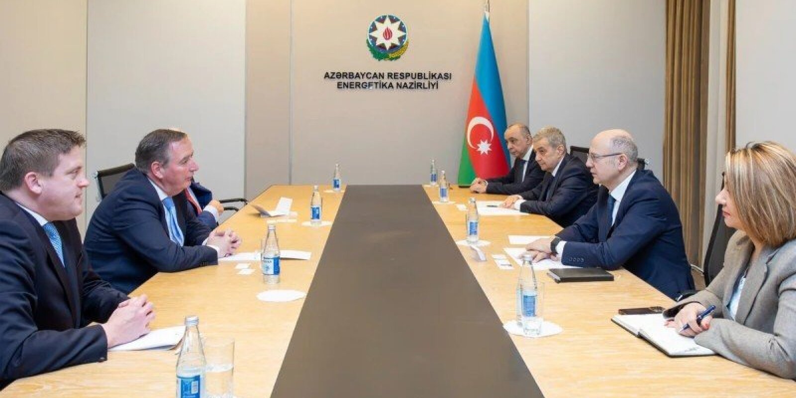 İrlandiya ilə enerji tərəfdaşlığı müzakirə edildi