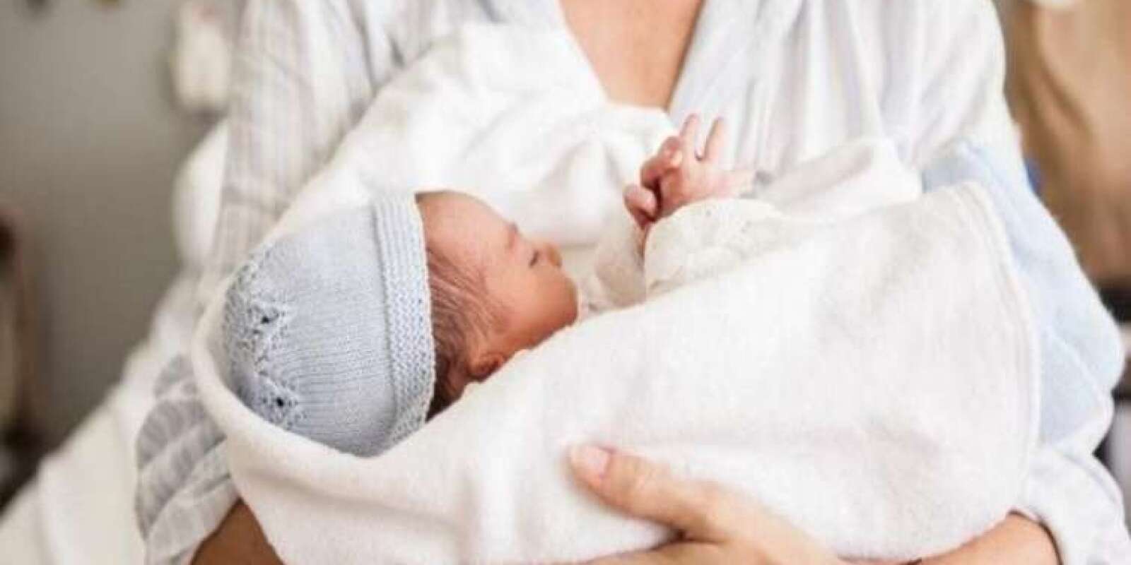 15 yaşlı qız uşaq dünyaya gətirdi - YENİLƏNİB