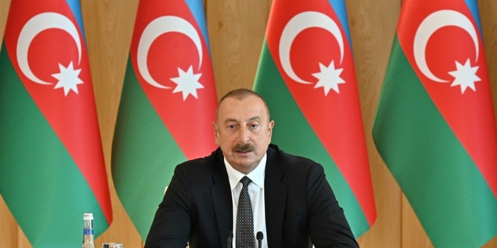 Azərbaycan Prezidenti: Bu gün ağsaqqallarımız ölkə həyatının bütün sahələrində fəal iştirak edirlər