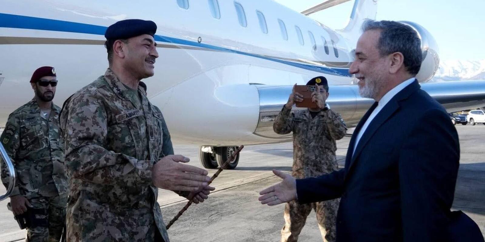 Pakistan ordusunun komandanı ABŞ-ın mesajını İrana çatdırmaq üçün Tehrandadır