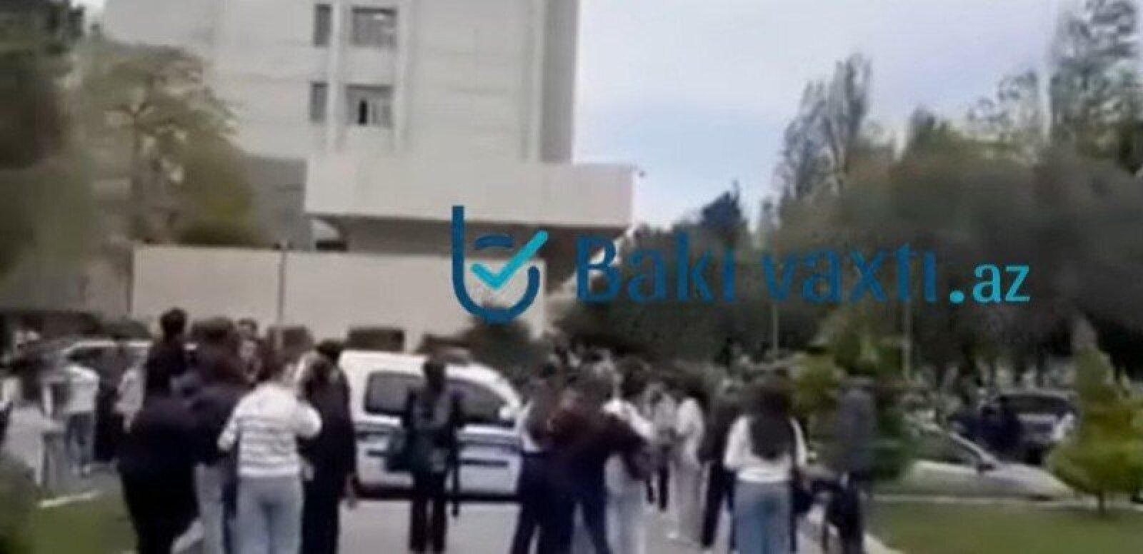 Tələbələr yanğından belə təxliyə oldular - ANBAAN VİDEO
