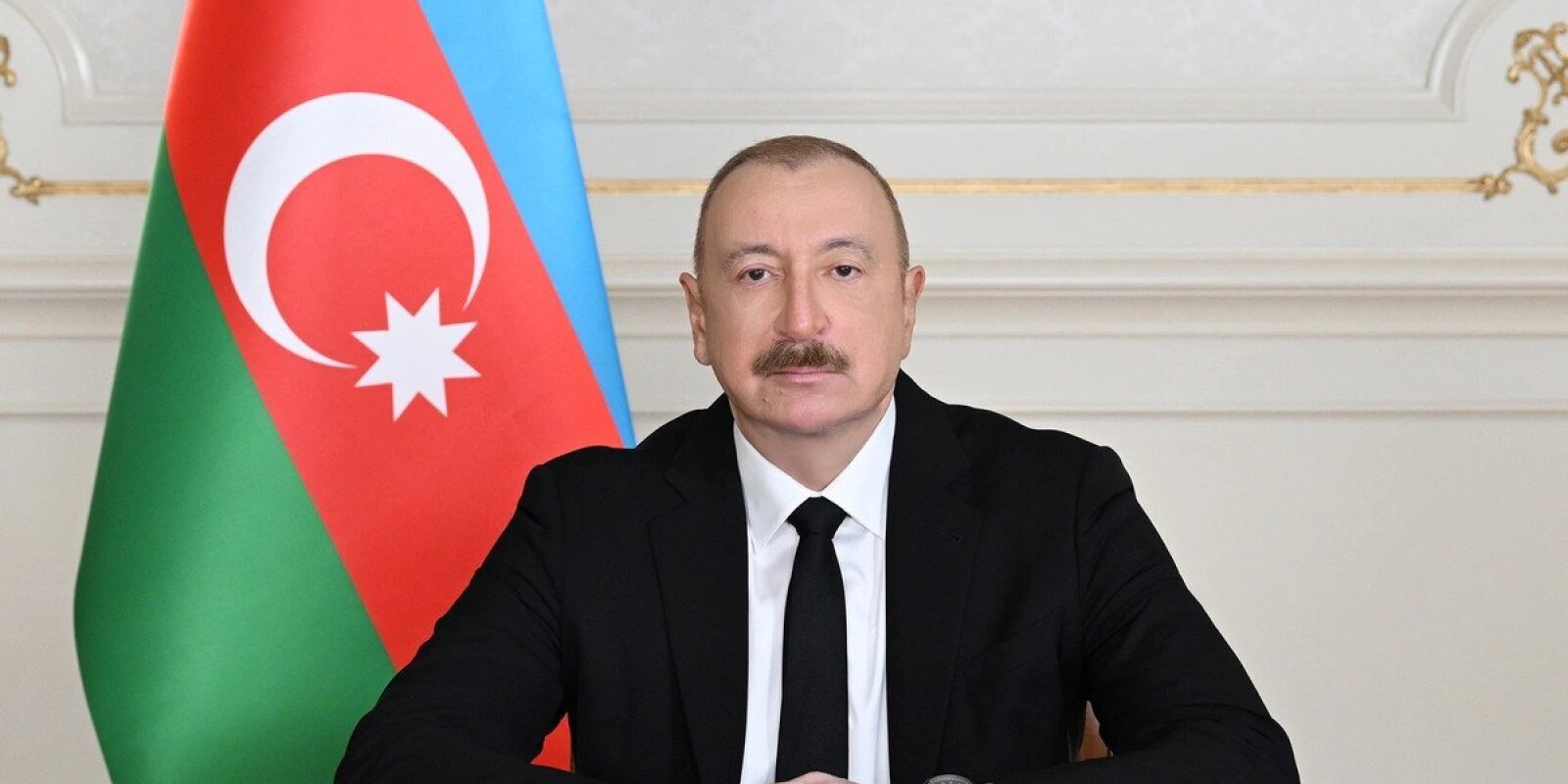Dövlət başçısı: Bakı tarixi və müasirliyi qoruyur, birləşdirir
