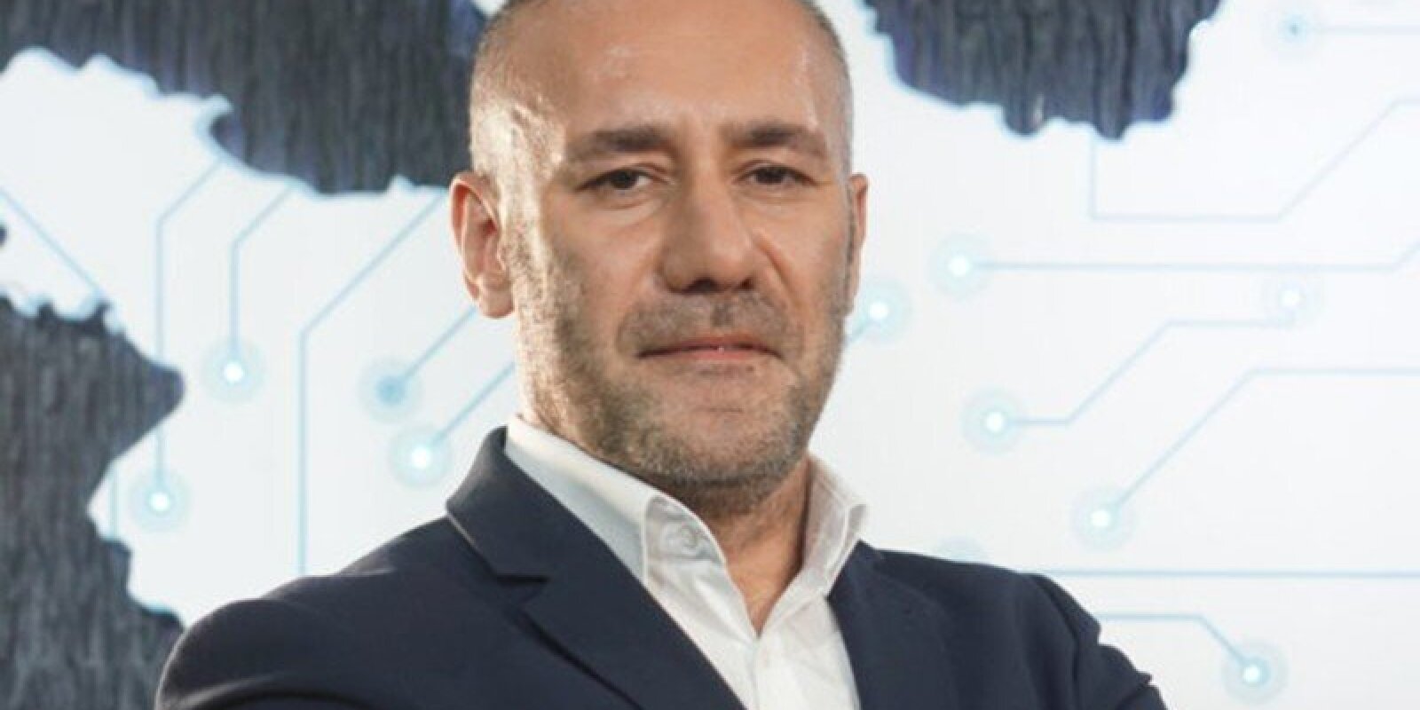 Kamran Ağayev vəzifəsindən getdi - İRİA-da kütləvi ixtisarlar var?