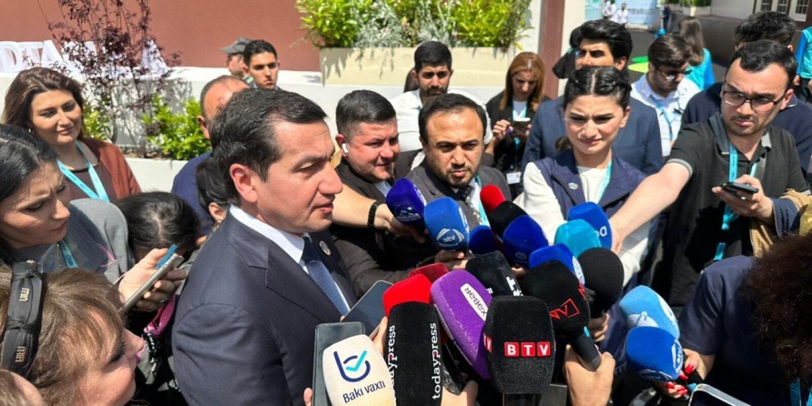 Hikmət Hacıyev: Azərbaycanın şəhərsalma siyasəti müasir urbanizasiya trendlərinə əsaslanır